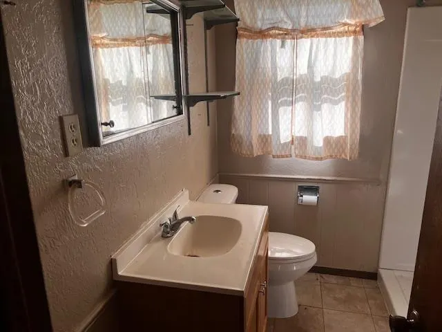Photo 7 — 905 Cherokee Place, Lindsay, OK 73052