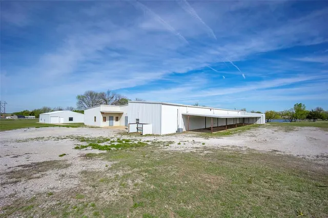 Photo 3 — 6121 Highway 177 Highway, Shawnee, OK 74804
