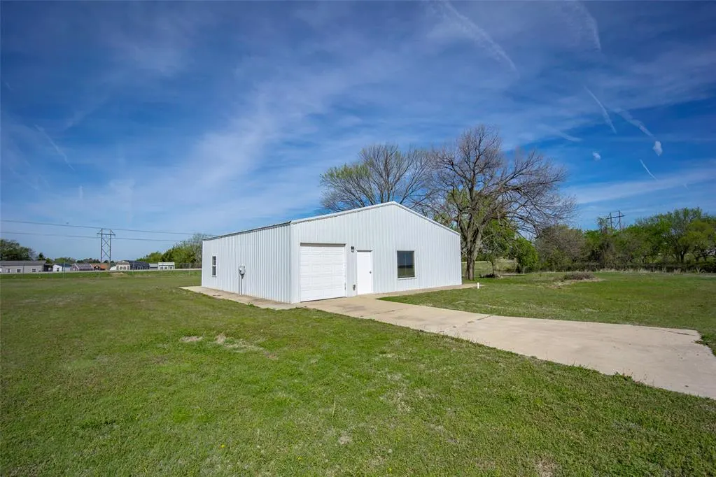 Photo 9 — 6121 Highway 177 Highway, Shawnee, OK 74804