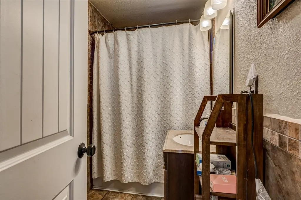 Photo 9 — 112 W First Street, Coyle, OK 73027