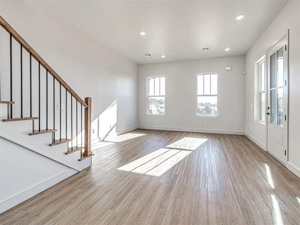 Photo 2 — 29596 Memory Lane B, Norman, OK 73072