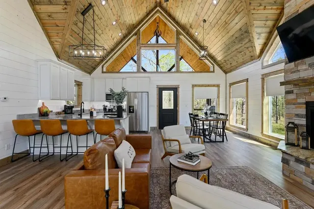 Photo 6 — 862 Hickory Post Road, Broken Bow, OK 74728