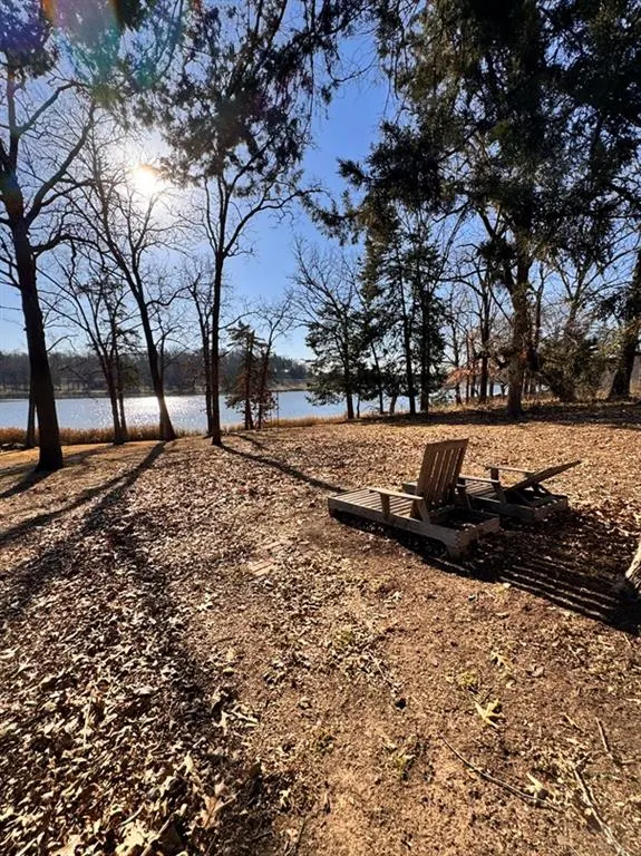 Photo 3 — 1089 Peninsula Drive, Fort Towson, OK 74735