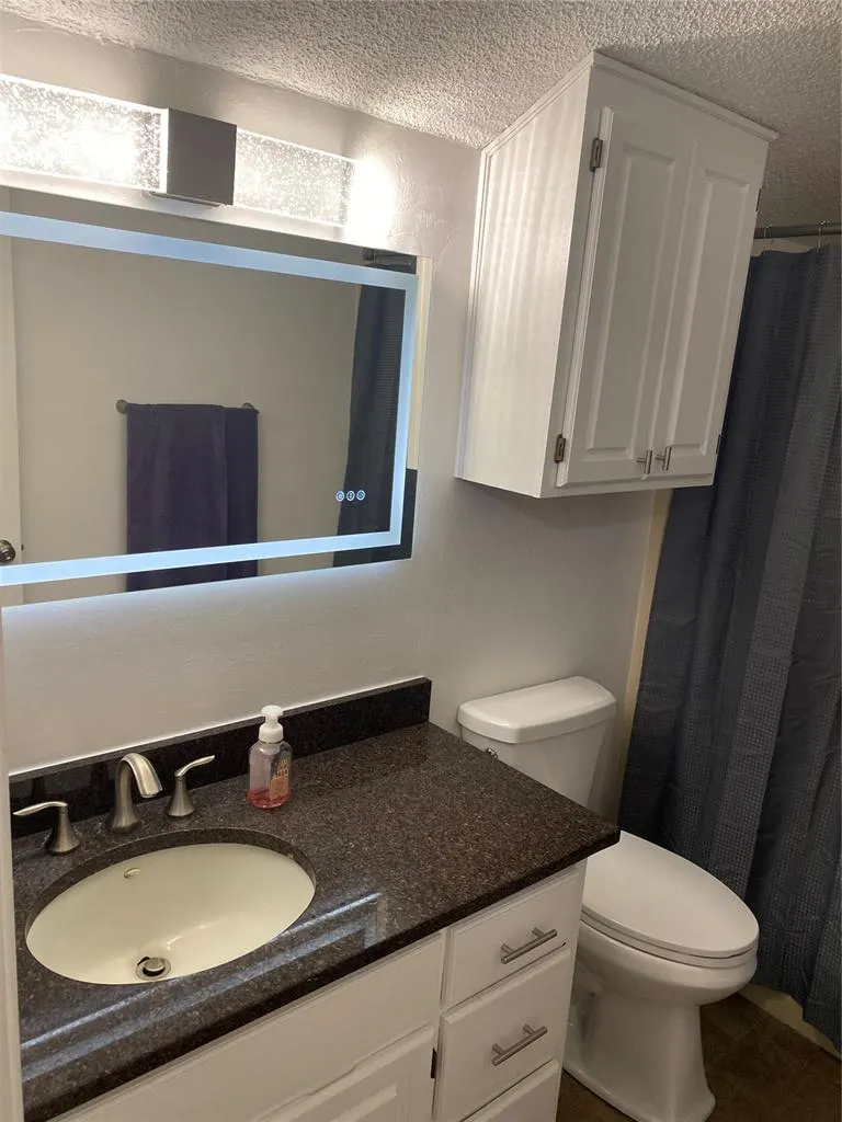 Photo 5 — 11120 Stratford Drive 205, Oklahoma City, OK 73120