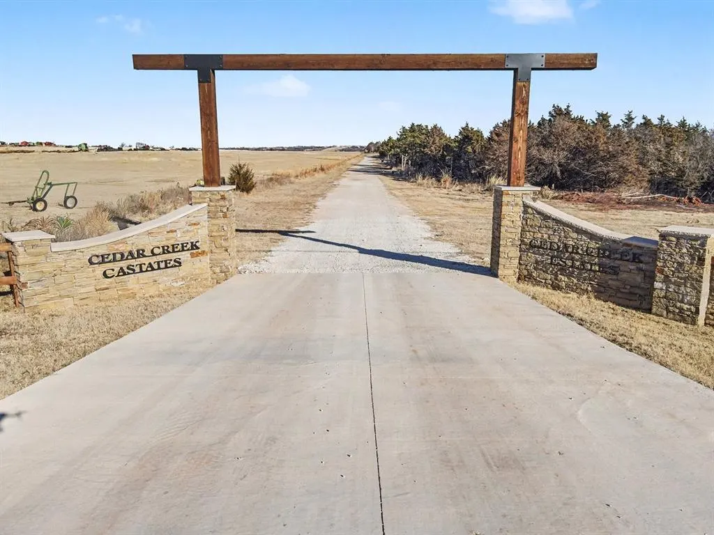 Photo 9 — 1101 Creekside Trail, Guthrie, OK 73044