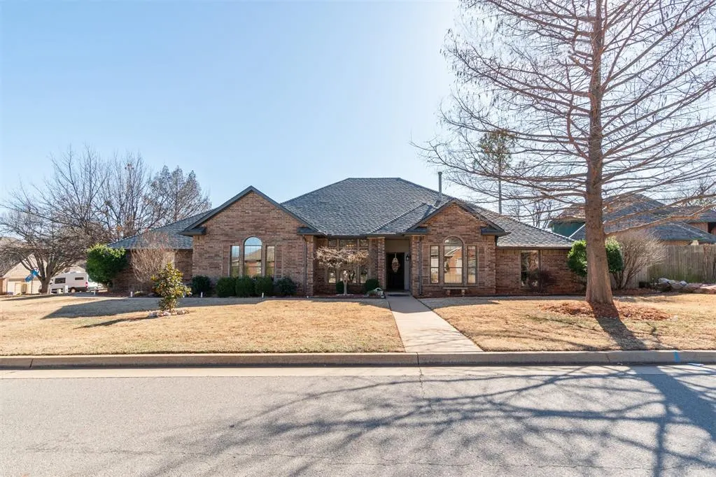 Photo 2 — 13509 Red Cedar Drive, Oklahoma City, OK 73131