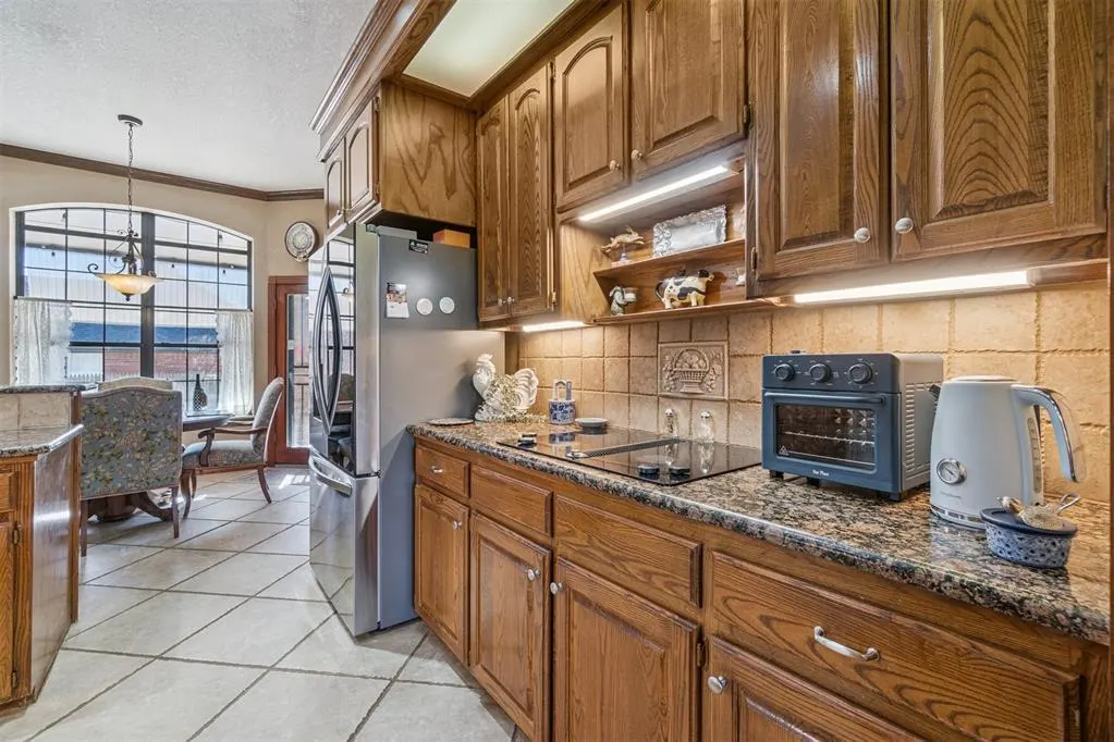 Photo 14 — 13509 Red Cedar Drive, Oklahoma City, OK 73131