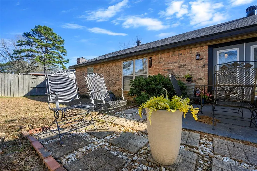 Photo 31 — 715 SE Avenue M, Idabel, OK 74745