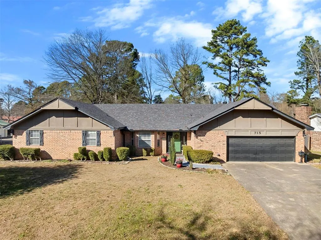 Photo 40 — 715 SE Avenue M, Idabel, OK 74745