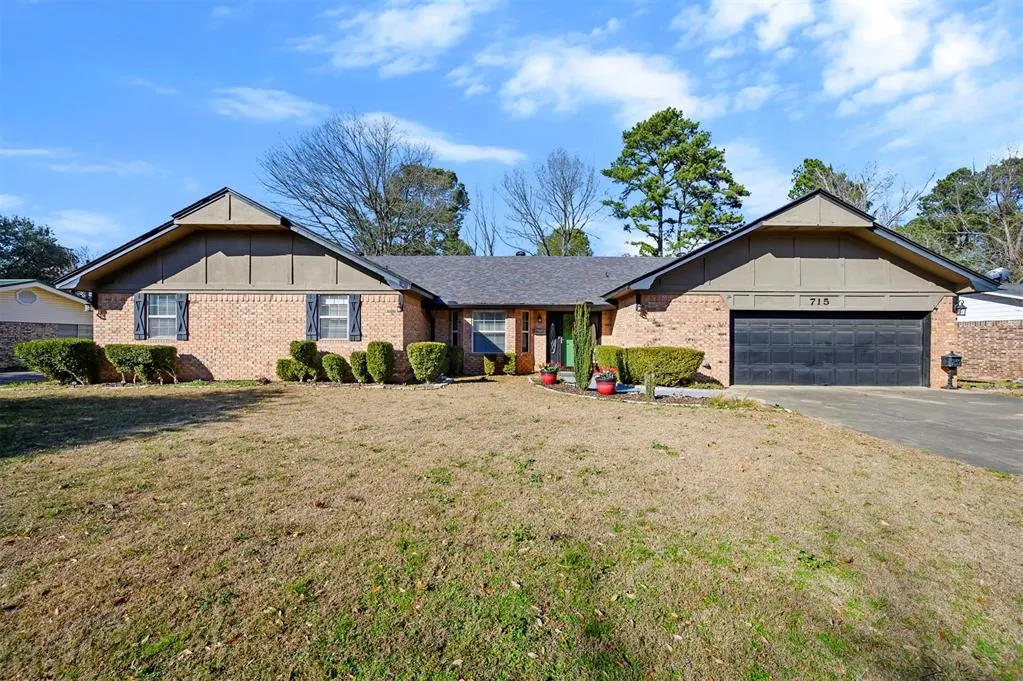 Photo 41 — 715 SE Avenue M, Idabel, OK 74745