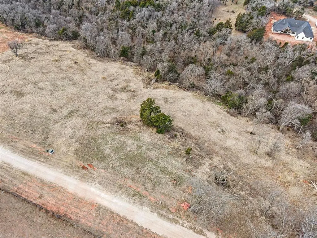 Photo 16 — 981 Meadow park Road, Guthrie, OK 73044