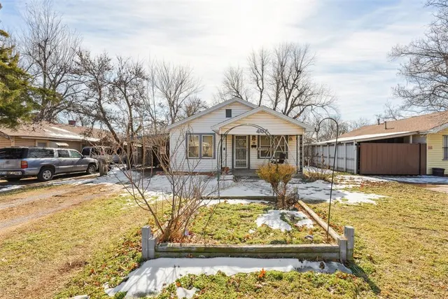 Photo 3 — 404 SW 38th Street, Oklahoma City, OK 73109
