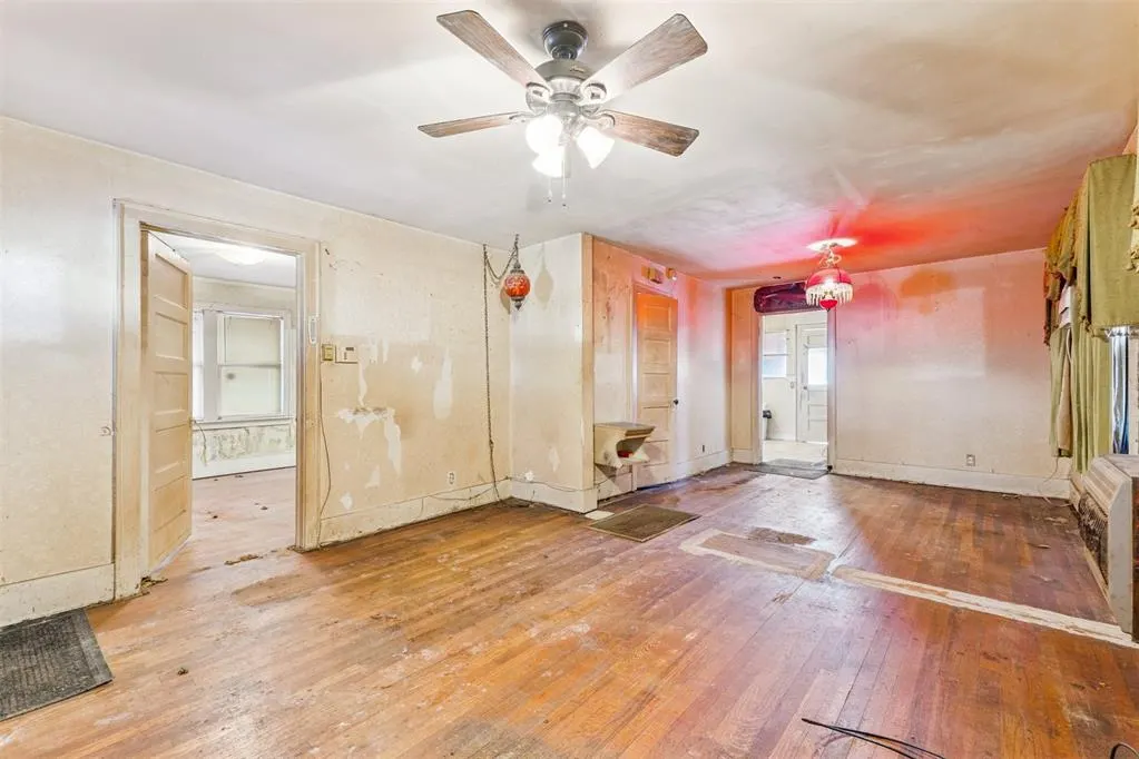 Photo 8 — 404 SW 38th Street, Oklahoma City, OK 73109