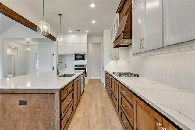 Photo 7 — 7617 Leoma Lane, Oklahoma City, OK 73150