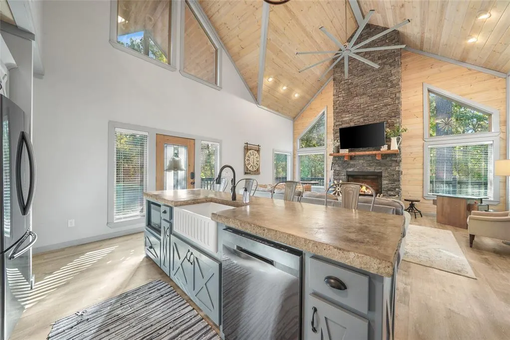 Photo 13 — 779 N Lukfata Trail Road, Broken Bow, OK 74728