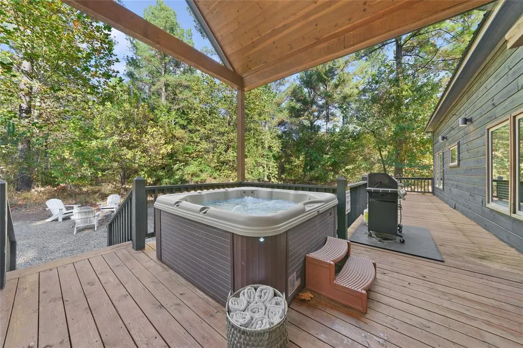 Photo 32 — 779 N Lukfata Trail Road, Broken Bow, OK 74728