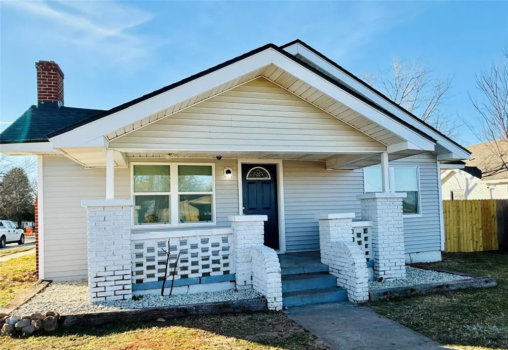 Front exterior — 903 Jefferson Street, Seminole, OK 74868