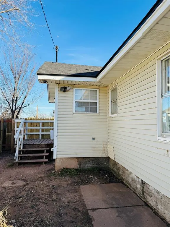 Photo 32 — 903 Jefferson Street, Seminole, OK 74868