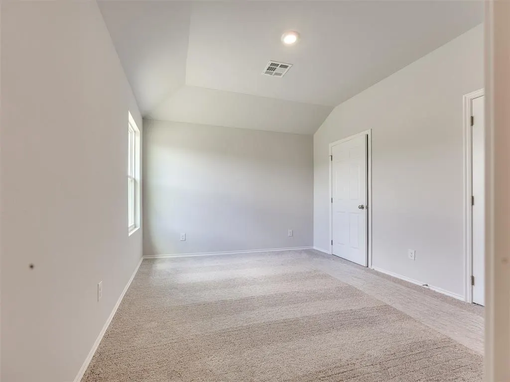 Photo 12 — 1750 SE 20th Street, Newcastle, OK 73065