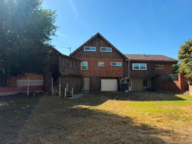 Photo 5 — 324 Avenue N, Beaver, OK 73932