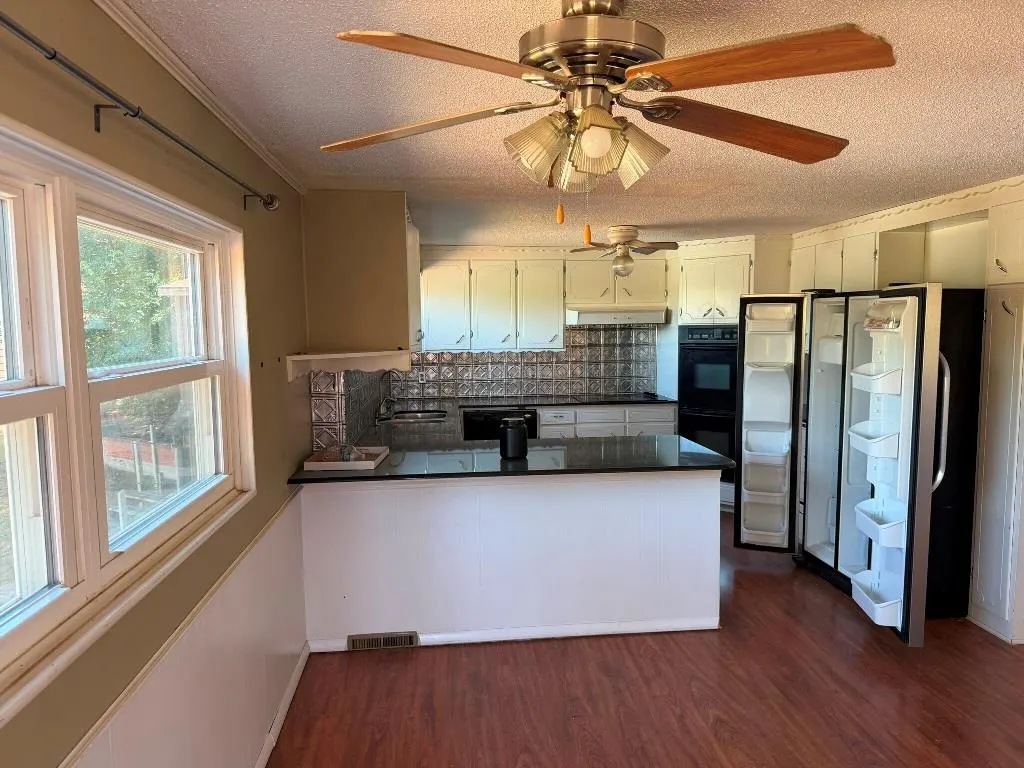 Photo 6 — 324 Avenue N, Beaver, OK 73932