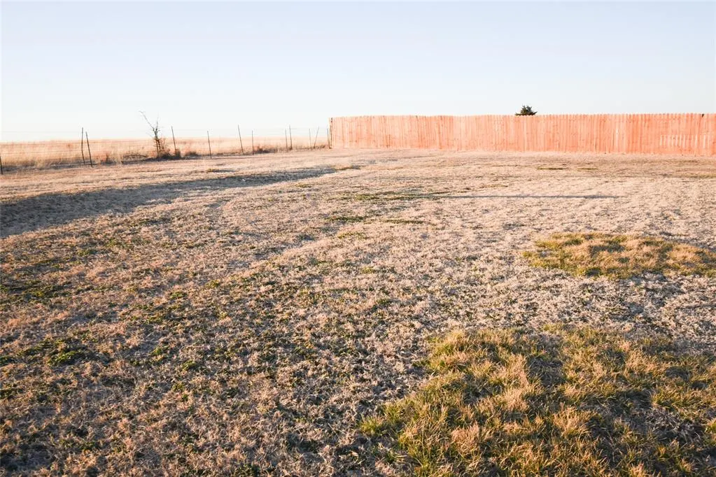 Photo 6 — 14375 Meadow Ridge Lane, Edmond, OK 73025