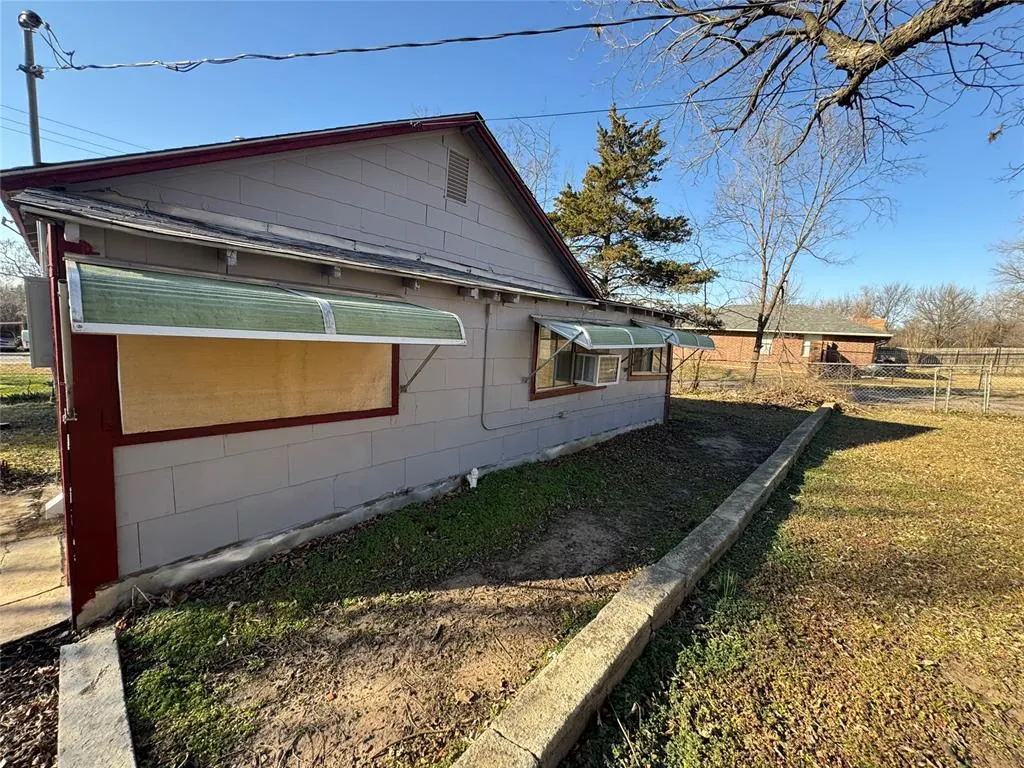 Photo 30 — 719 N Pennsylvania Avenue, Shawnee, OK 74801