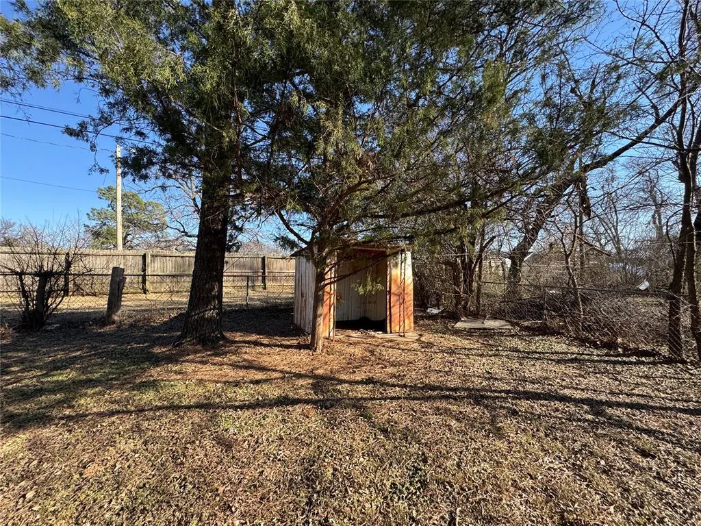 Photo 33 — 719 N Pennsylvania Avenue, Shawnee, OK 74801