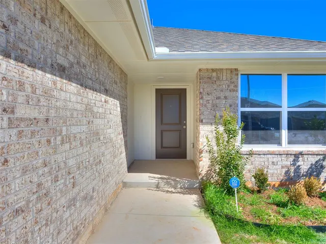 Photo 3 — 9100 Blackfork Lane, Oklahoma City, OK 73160