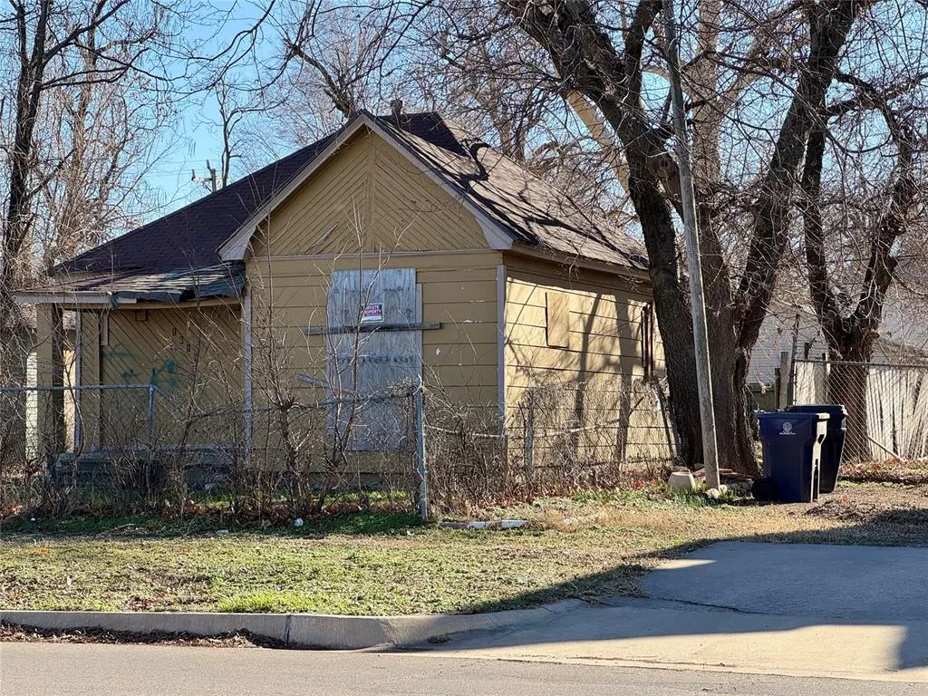 Photo 3 — 1618 NW 3rd Street, Oklahoma City, OK 73106
