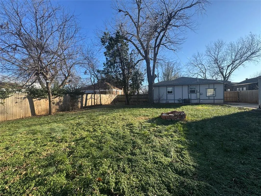 Photo 13 — 2929 NW 18th Street, Oklahoma City, OK 73107