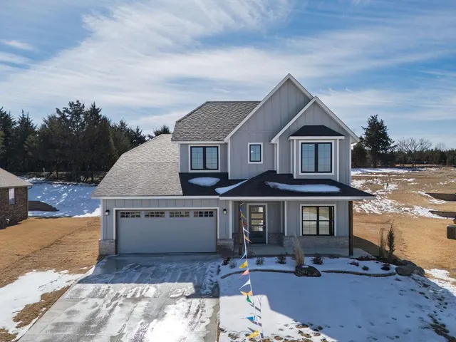 Front exterior — 2678 Legacy Place, Shawnee, OK 74804