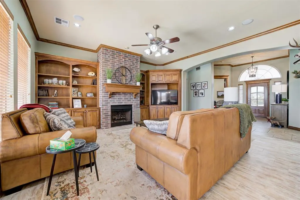 Photo 6 — 8108 Redhawk Lane, Edmond, OK 73034