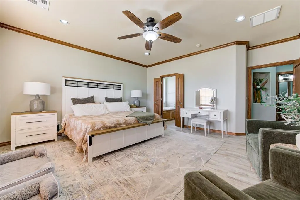 Photo 16 — 8108 Redhawk Lane, Edmond, OK 73034