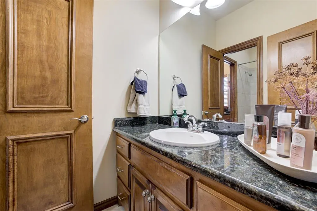 Photo 21 — 8108 Redhawk Lane, Edmond, OK 73034