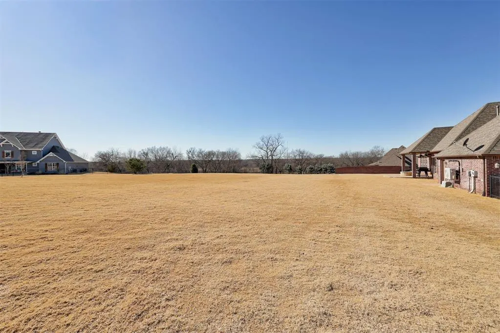Photo 29 — 8108 Redhawk Lane, Edmond, OK 73034