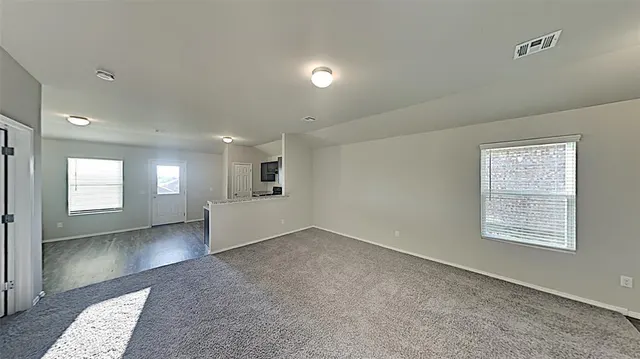 Photo 5 — 4325 Umbria Road, Oklahoma City, OK 73179