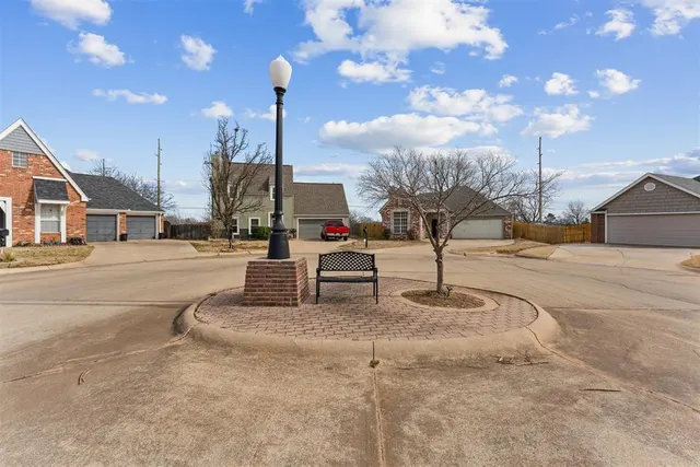 Photo 2 — 2014 E Connell Court, Stillwater, OK 74075
