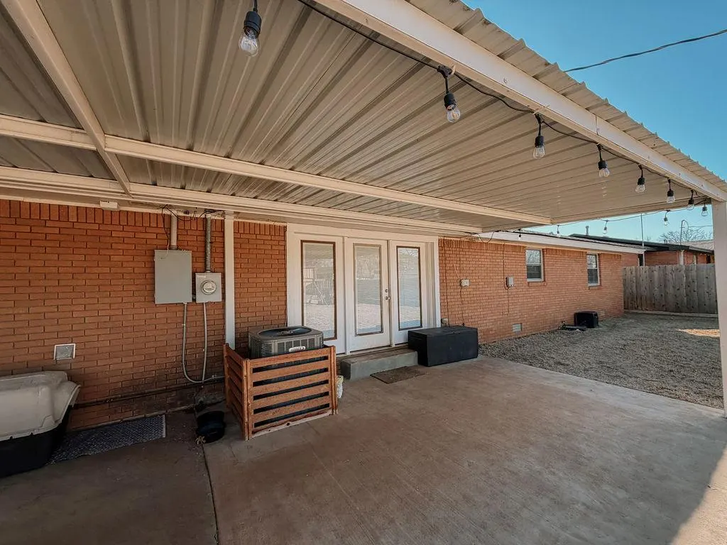 Photo 26 — 923 N Krest Drive, Weatherford, OK 73096