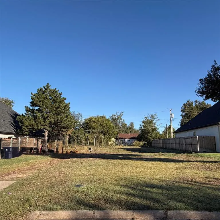 Front exterior — 2233 NW 34th Street, Oklahoma City, OK 73112