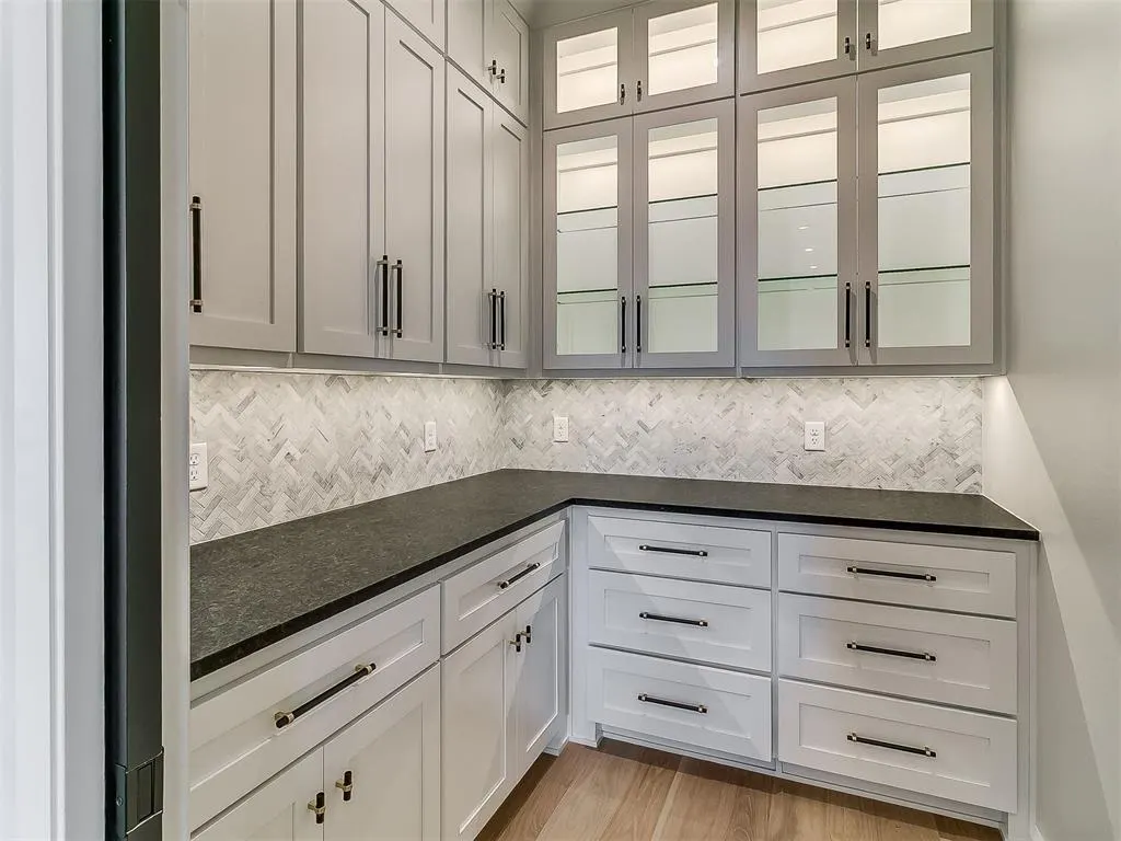 Photo 17 — 16417 Burgundy West Drive, Edmond, OK 73013