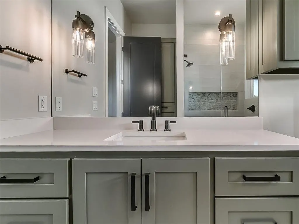 Photo 24 — 16417 Burgundy West Drive, Edmond, OK 73013