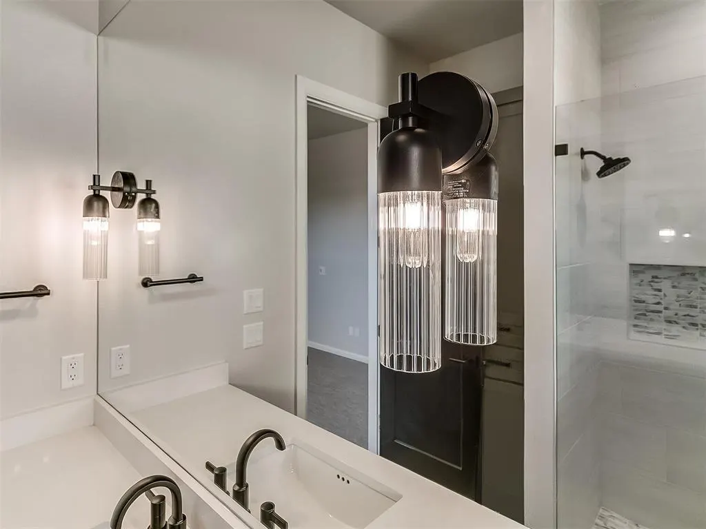 Photo 25 — 16417 Burgundy West Drive, Edmond, OK 73013