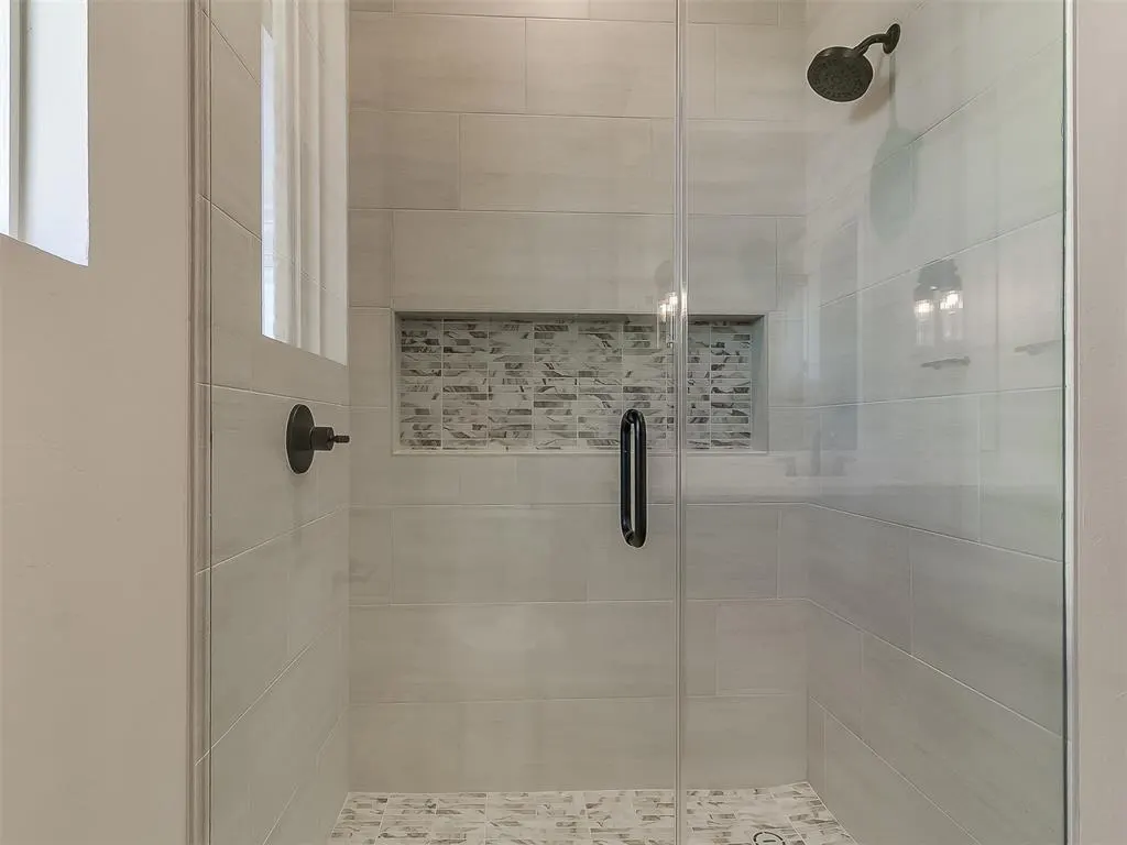 Photo 26 — 16417 Burgundy West Drive, Edmond, OK 73013