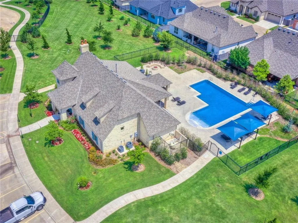 Photo 31 — 16417 Burgundy West Drive, Edmond, OK 73013