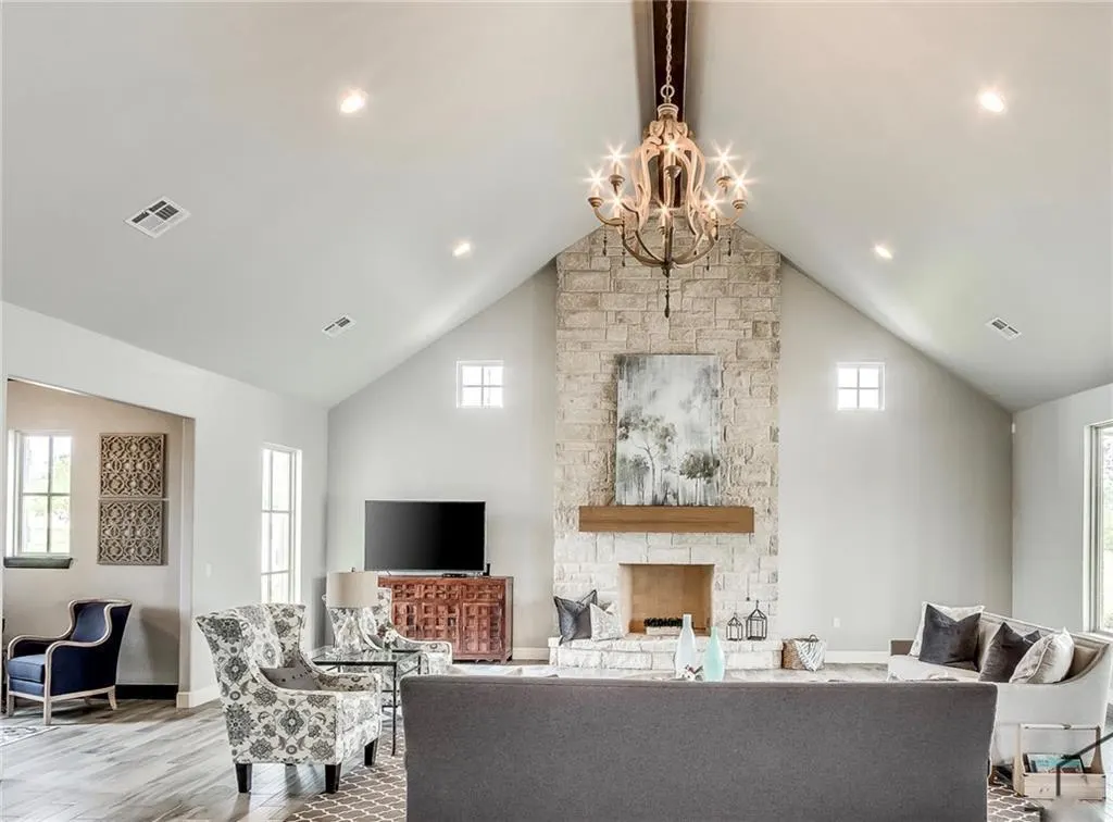Photo 38 — 16417 Burgundy West Drive, Edmond, OK 73013