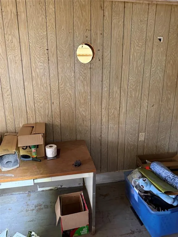 Photo 23 — 512 S Loy Street, Meeker, OK 74855
