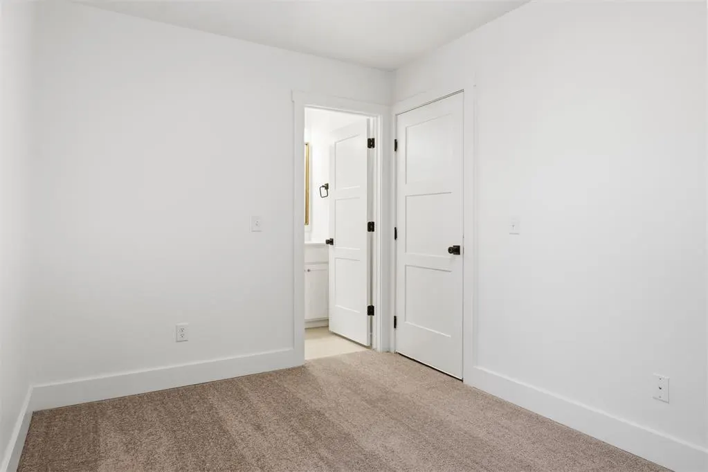 Photo 19 — 1412 SW 160th Street, Moore, OK 73170