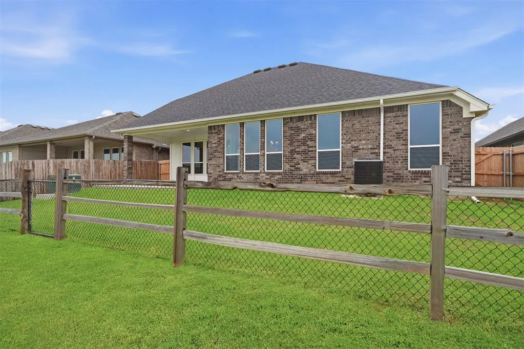 Photo 46 — 1412 SW 160th Street, Moore, OK 73170