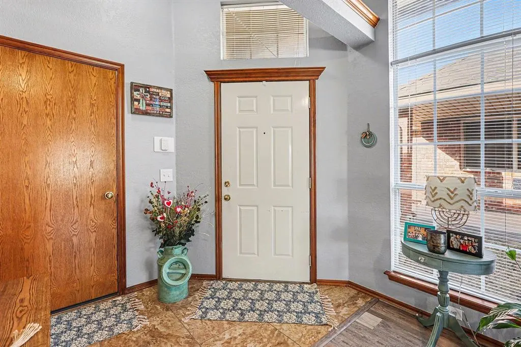 Photo 6 — 913 Heather Glen Terrace, Norman, OK 73072